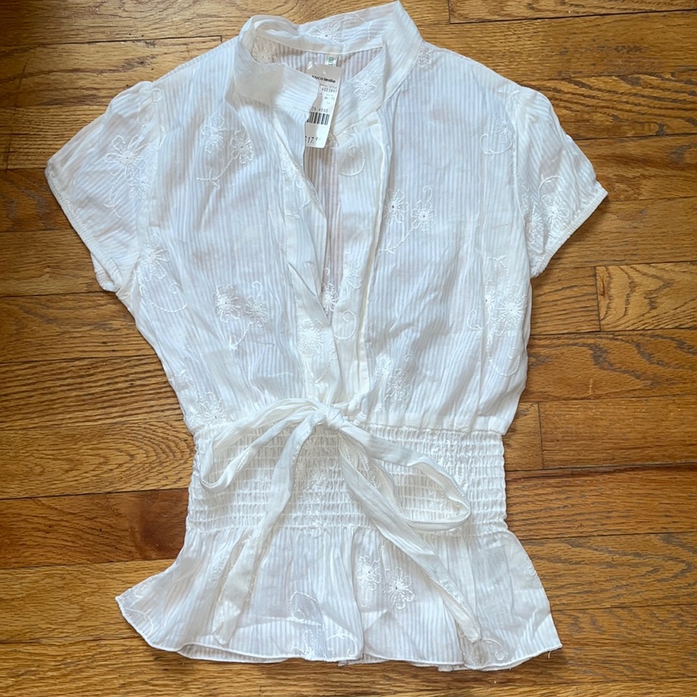 NWT light cotton embroidered shirt, Sz S